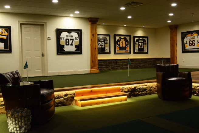 Tucson Indoor Putting Green